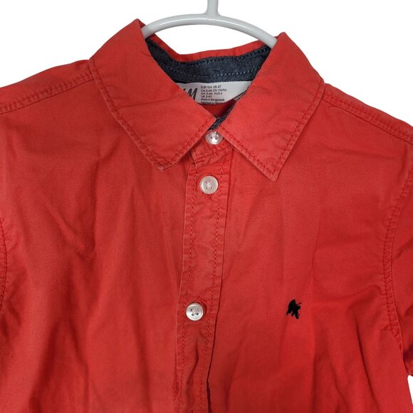H&M Boys Long Sleeved Button Down Red Shirt Pre-Owned Size 4T - Picture 2 of 9